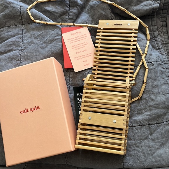 Beautiful Cult Gaia Sylva Bamboo Cage Bag. Hard to find! Comes with box. - Picture 5 of 6
